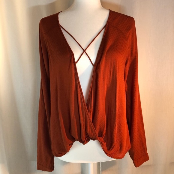 Crossover Rust Blouse - Picture 2 of 4